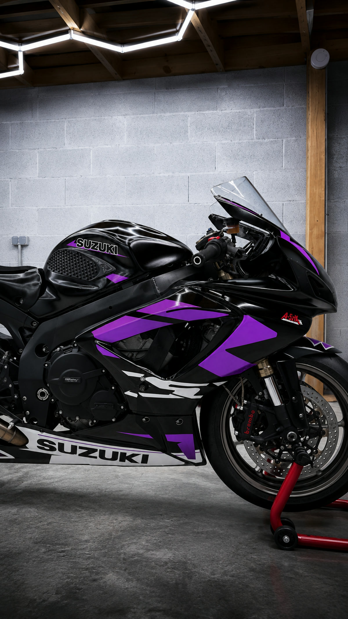 Suzuki GSXR 1000 nettoyage detailing moto Pure Détail Froidfond Vendée